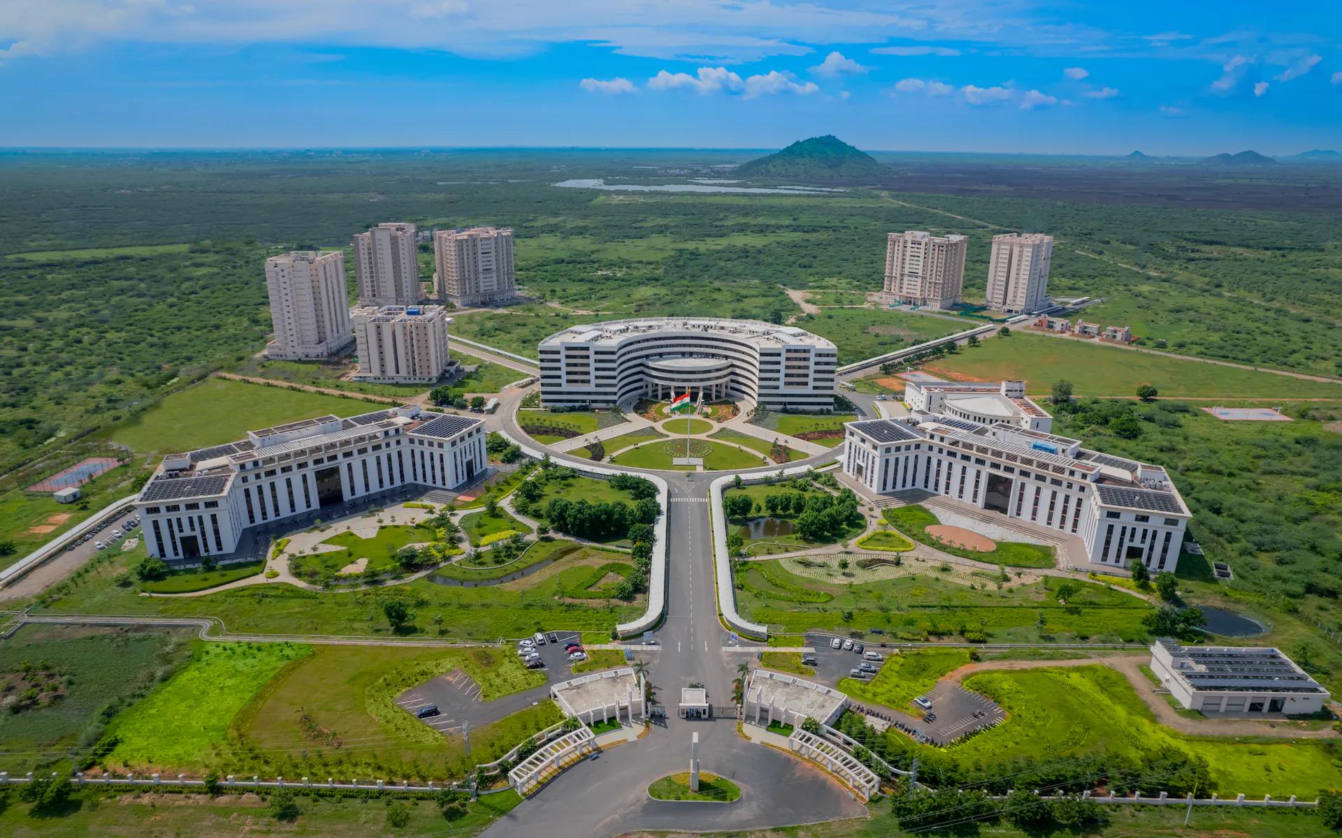 Vellore Institute of Technology (VIT Chennai, VIT Vellore, VIT AP, VIT-Bhopal) campus gallery image 7