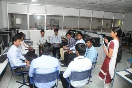 M.P. Nachimuthu Jaganathan Engineering College campus gallery image 9