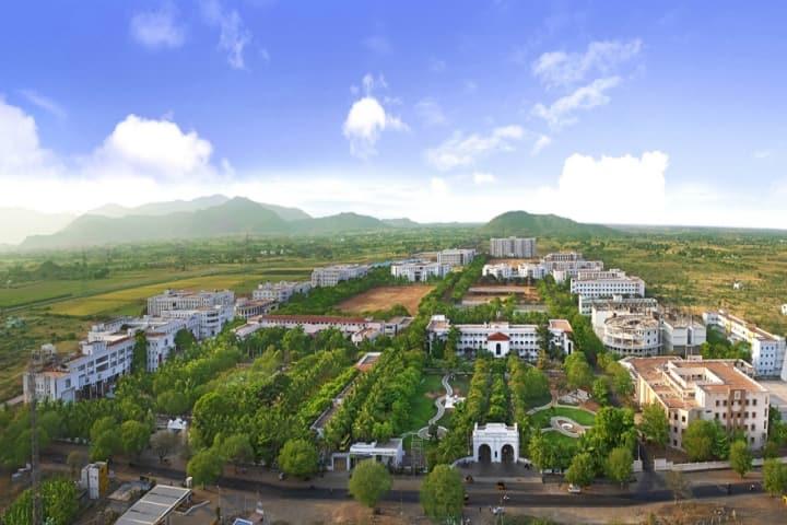 Dhanalakshmi Srinivasan College of Engineering Admission 2026 campus gallery image 2