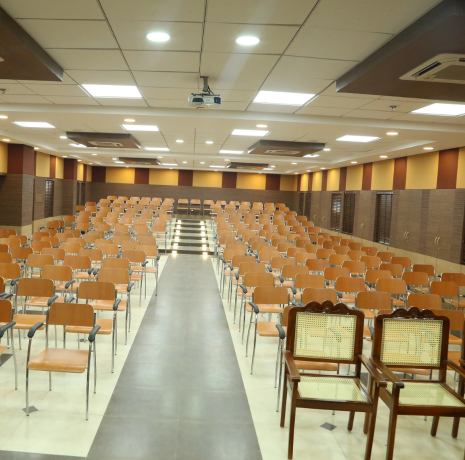 Meenakshi College of Engineering Chennai Admission 2026 campus gallery image 8