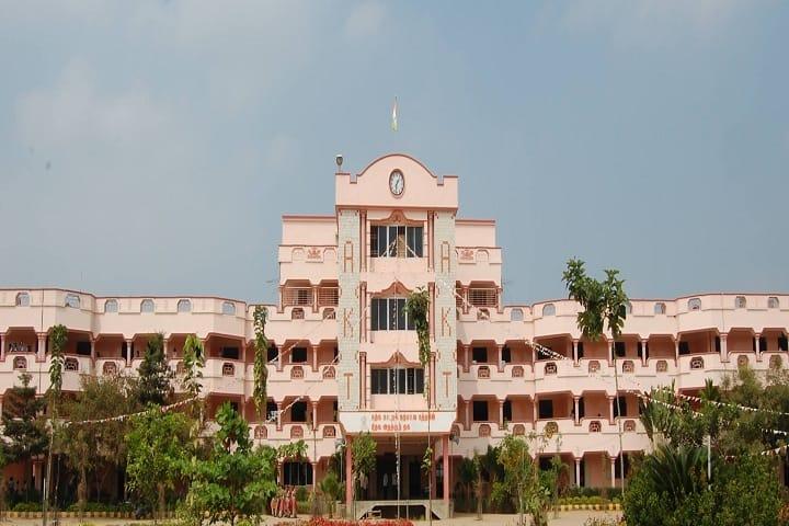 INN Institute of Technology campus gallery image 2