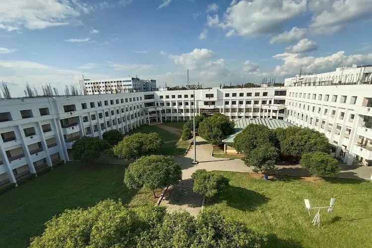 Dr. Mahalingam College of Engineering and Technology campus gallery image 2