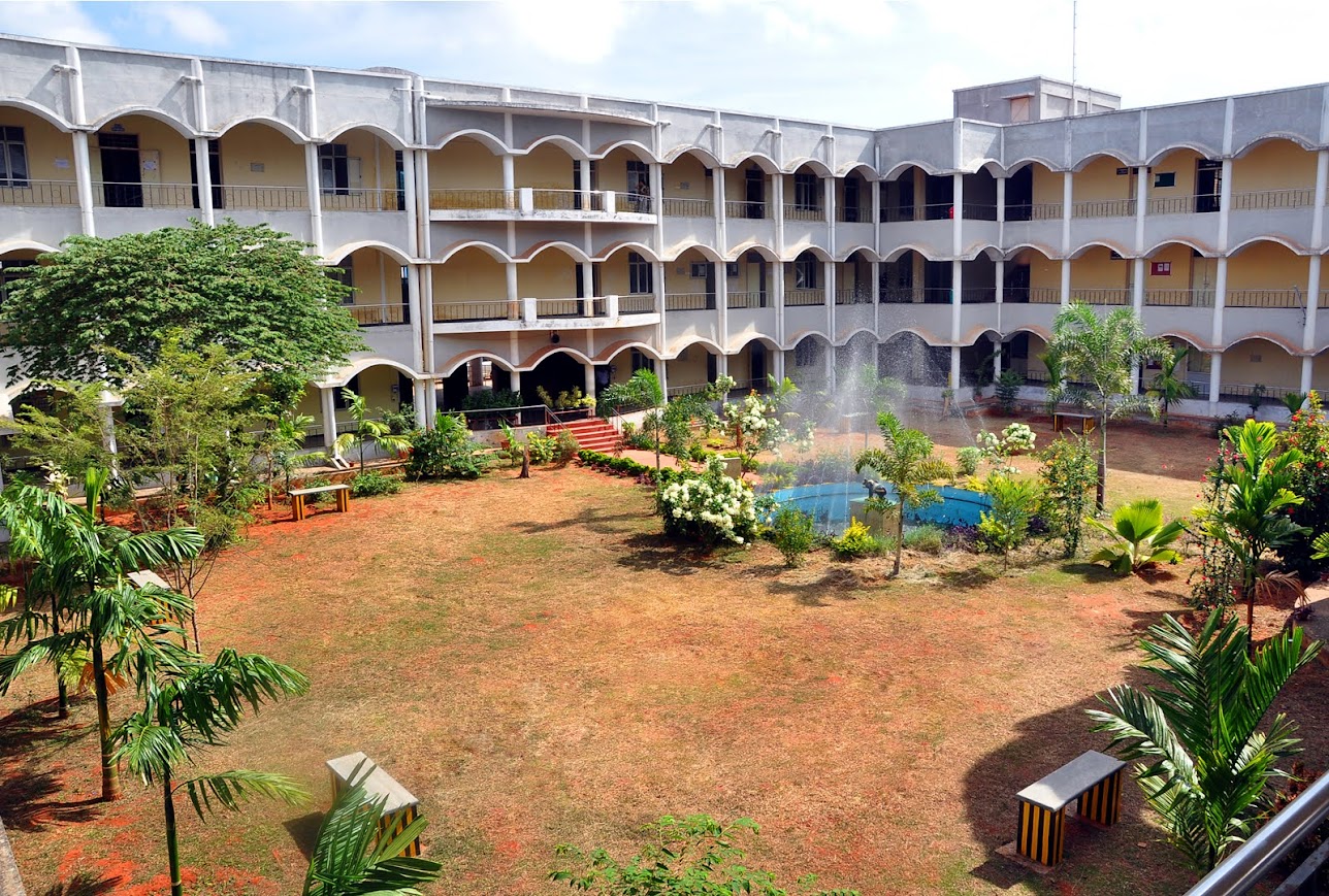 University College of Engineering campus gallery image 4