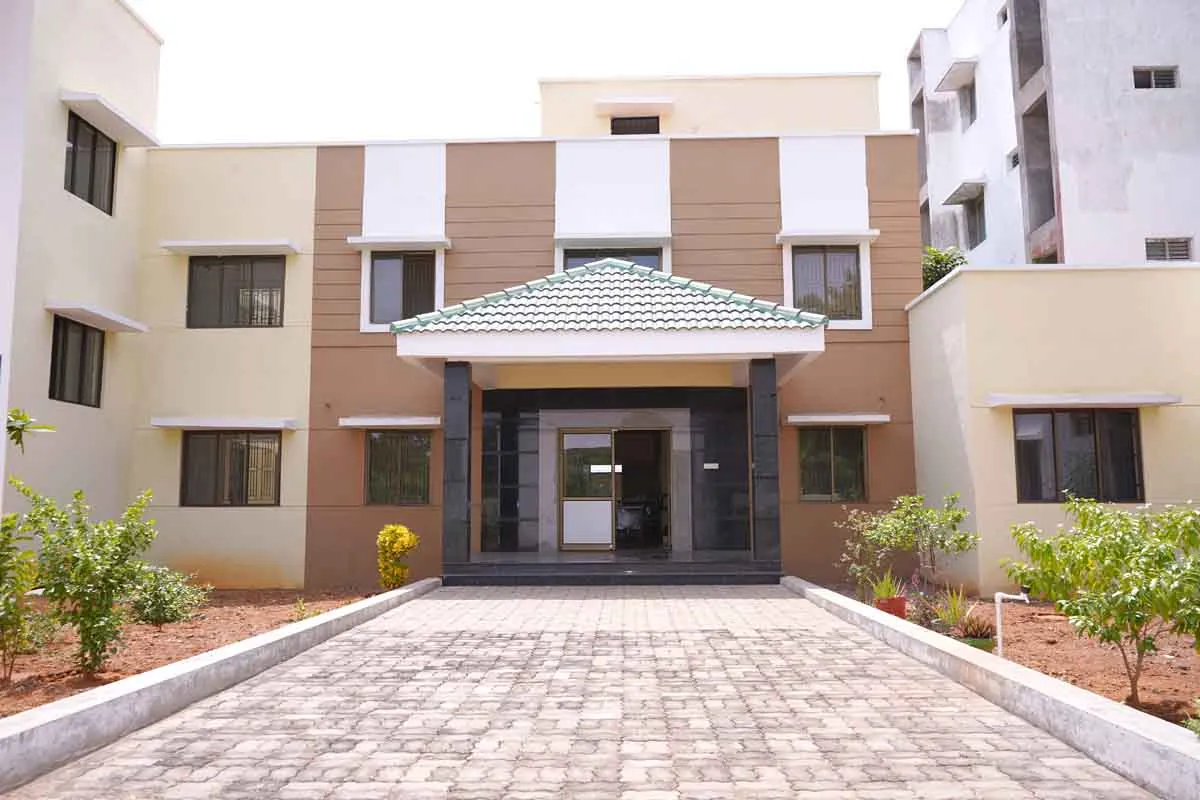 Mailam Engineering College campus gallery image 3