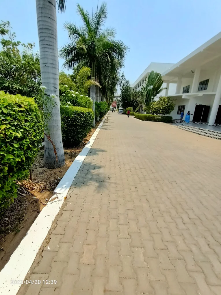 Maha Bharathi Engineering College, Kallakurichi campus gallery image 4