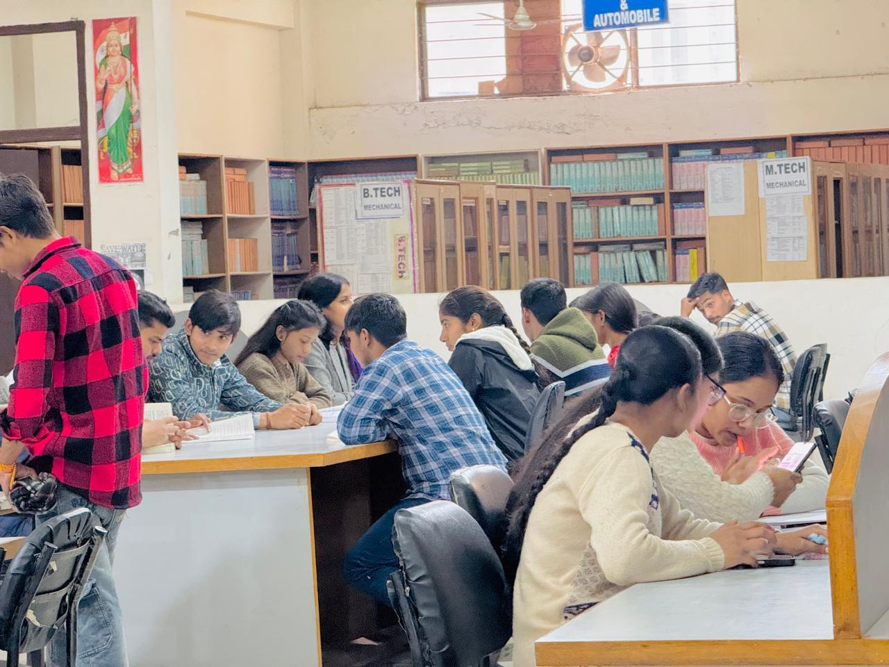 RVS Padhmavathy College of Engineering and Technology campus gallery image 5