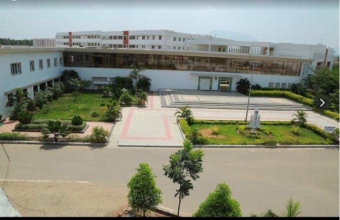 SSM Institute of Engineering and Technology campus gallery image 2