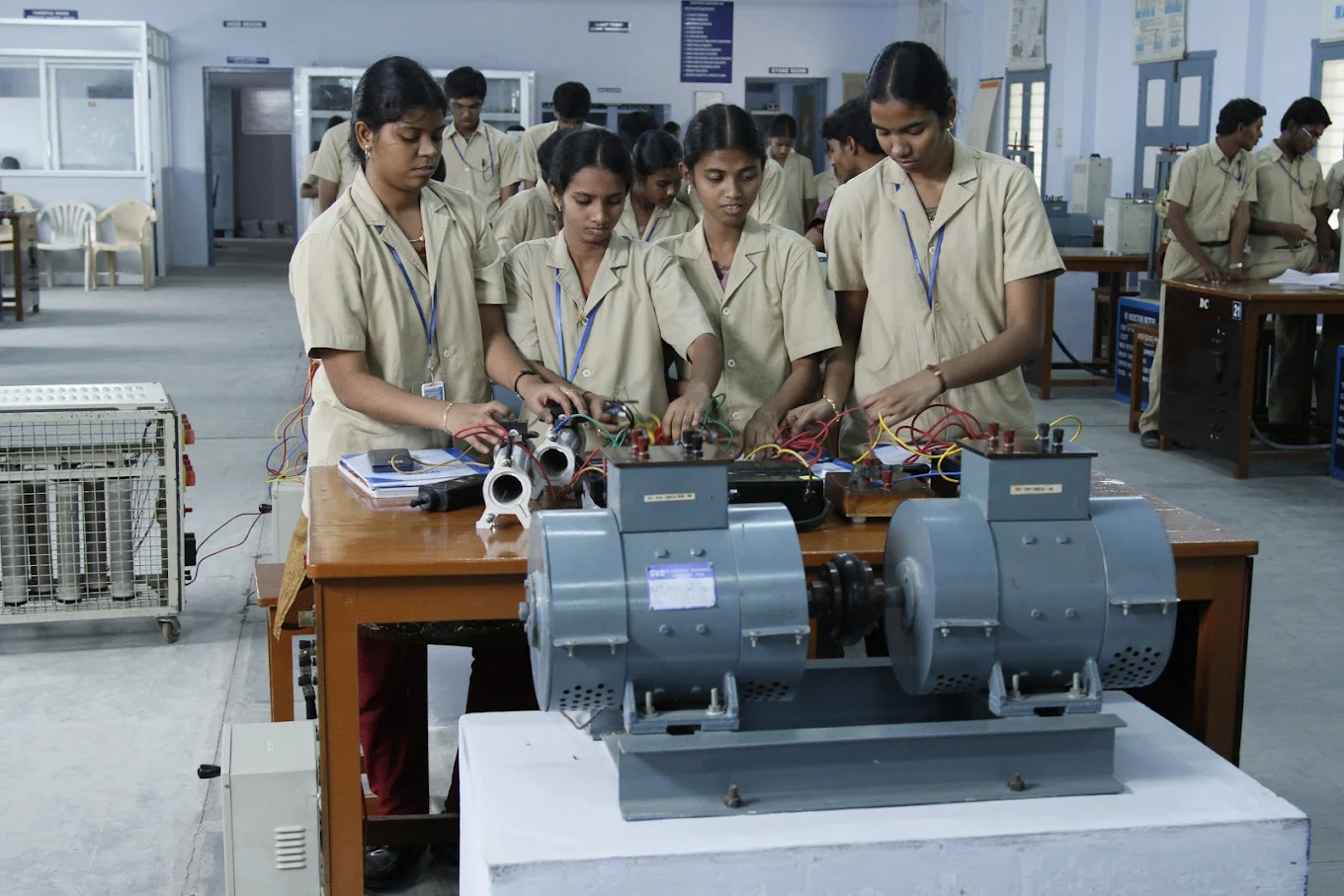 PSRR College of Engineering campus gallery image 3