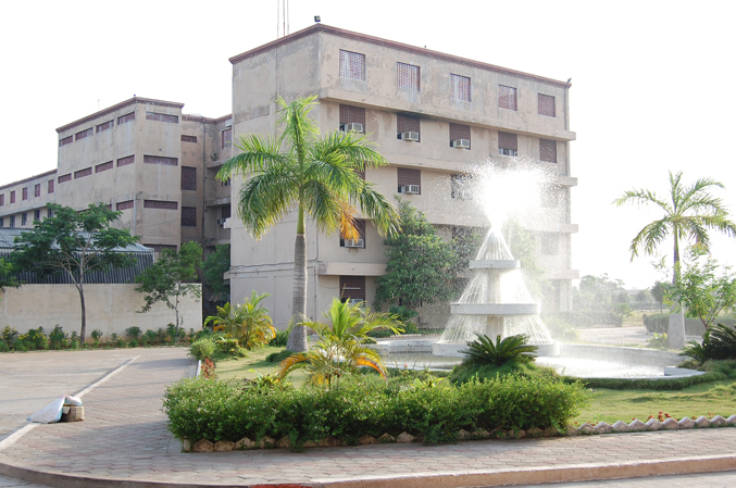 Dr. Paul's Engineering College campus gallery image 1