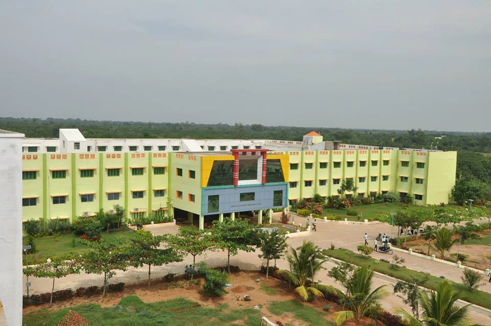 Meenakshi Ramaswamy College of Engineering campus gallery image 1