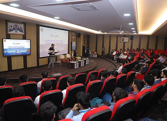 SRM Institute of Science and Technology placement image 4